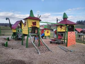 nova igrala poštrihana